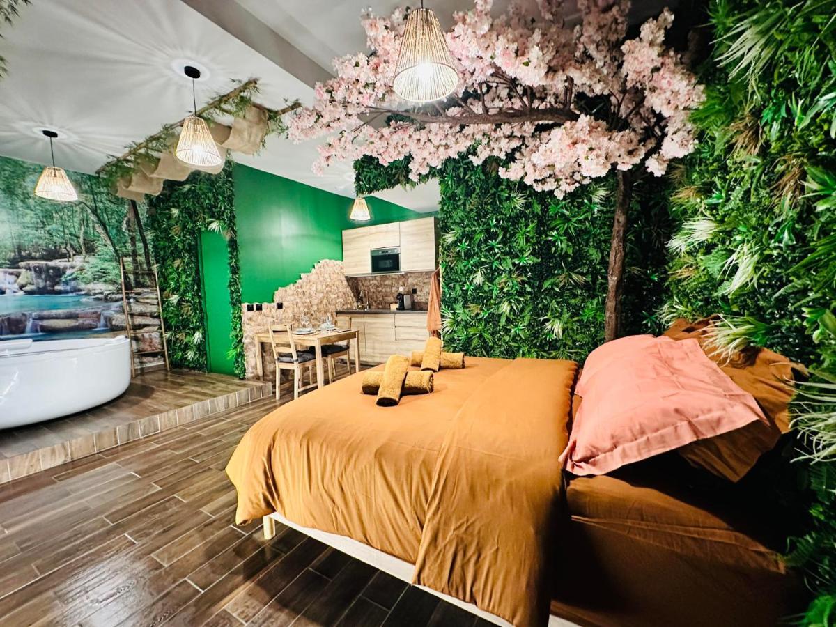 Narbnb - Jungle Suite - Jacuzzi - Centre - Clim Нарбон Екстериор снимка