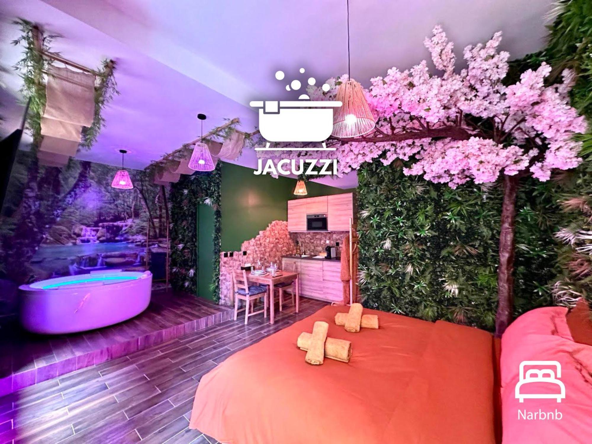 Narbnb - Jungle Suite - Jacuzzi - Centre - Clim Нарбон Екстериор снимка